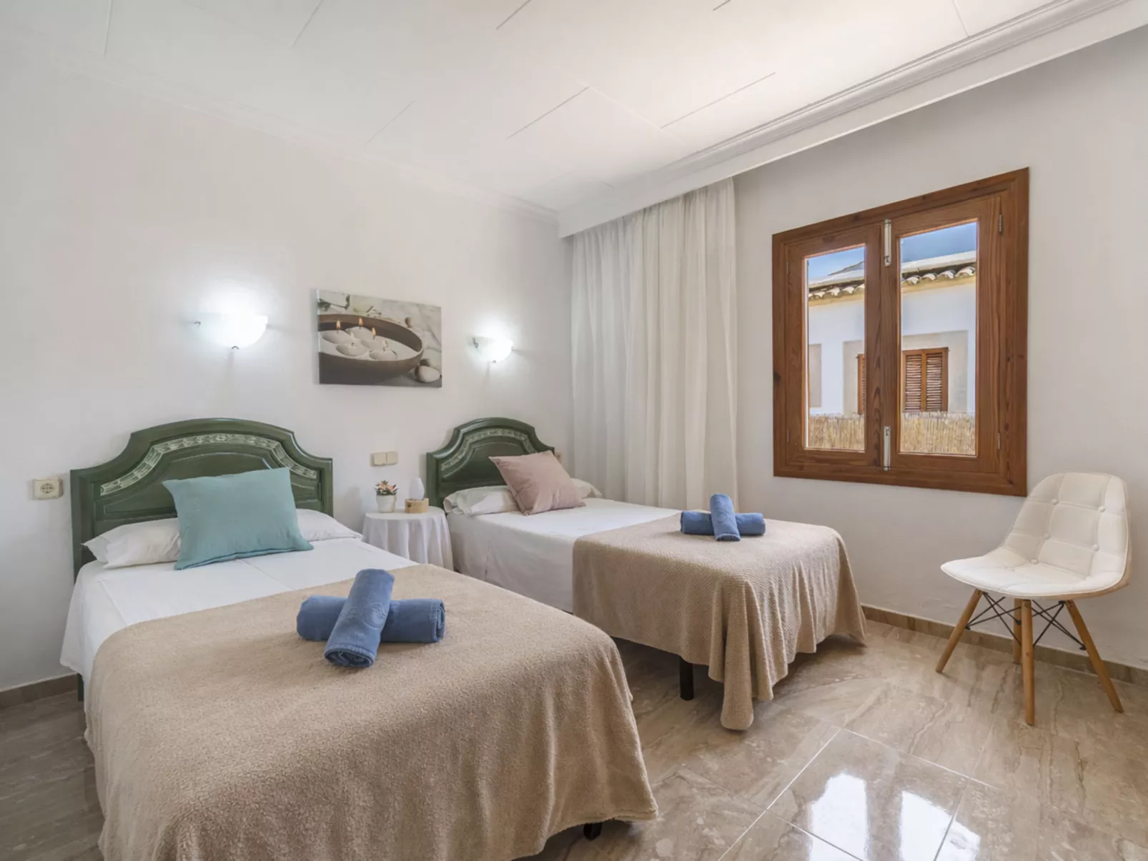 Villa Rosa - Inside