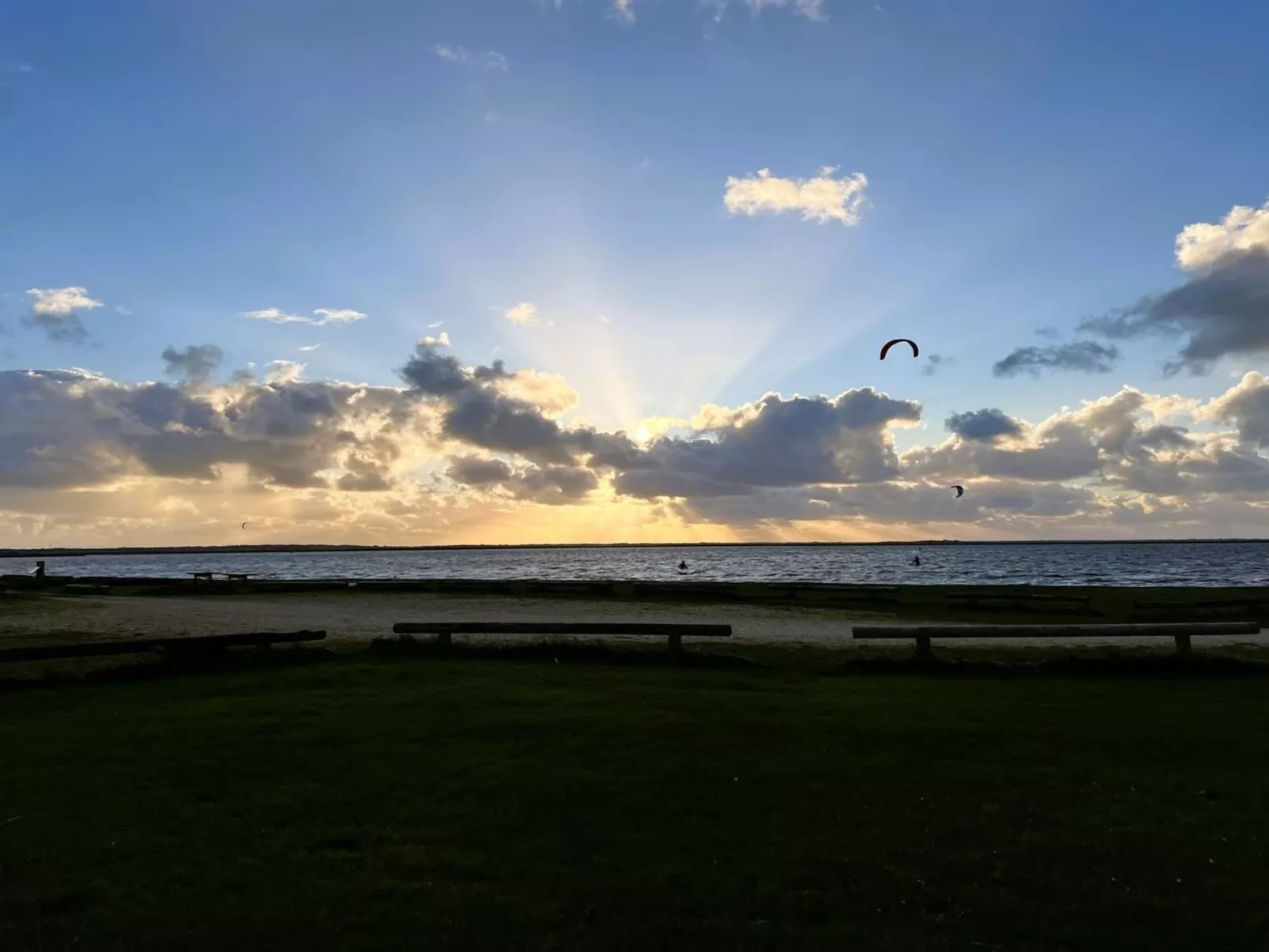 "Ronja" - 100m to the fjord - Draußen