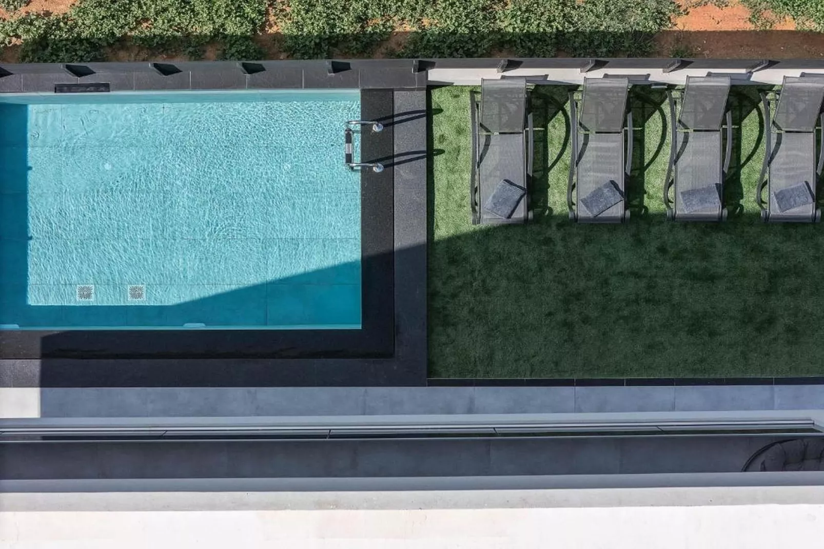 Resmi Seaview Villa - Schwimmbad