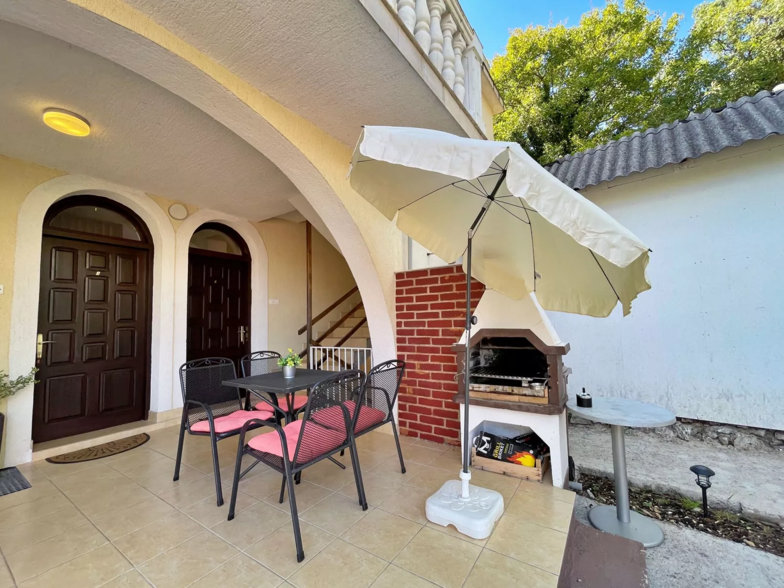Apartment Brebric - 540 Meter vom Meer entfernt - Dehors