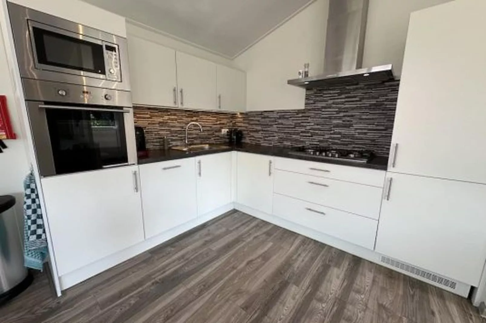 Hackfort kavel 143 - Kitchen