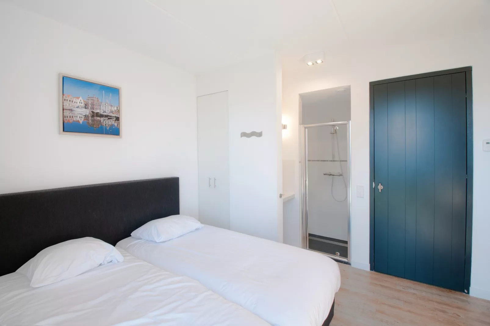 Resort Waterrijk Oesterdam 5 - Bedroom