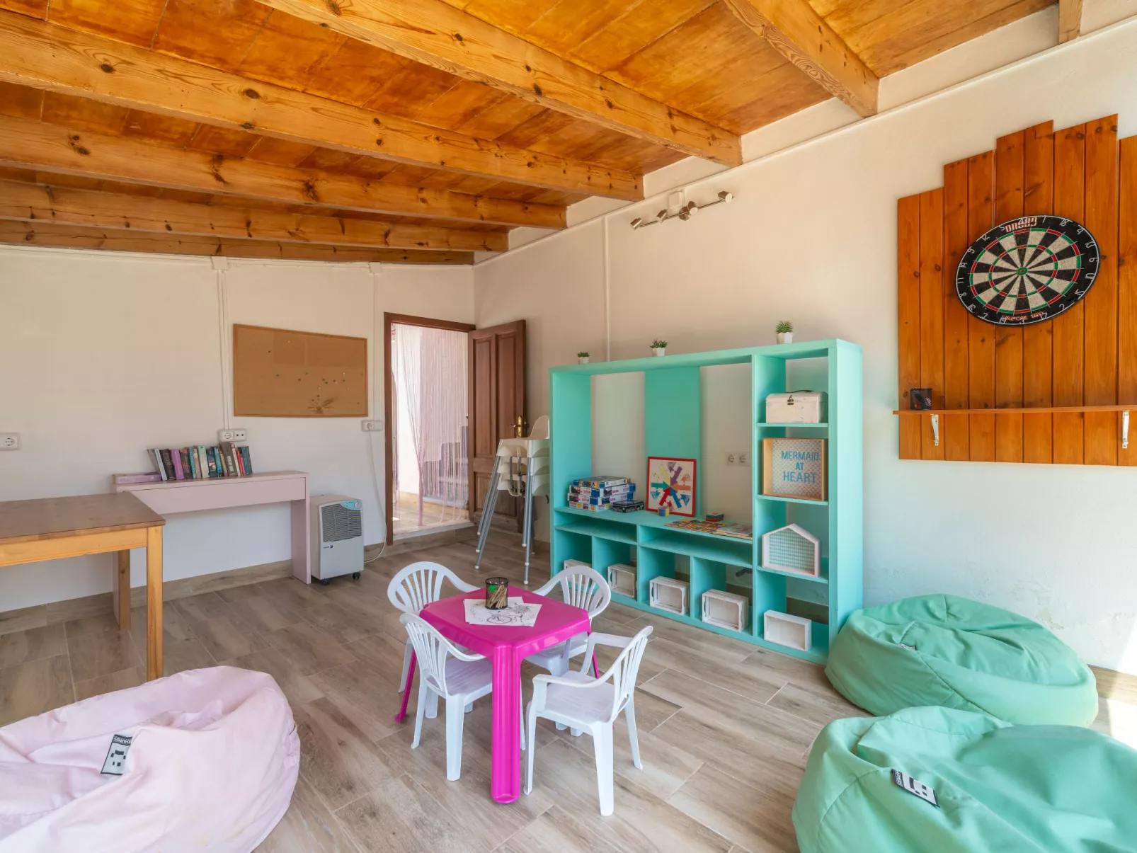 Villa Rosa - Inside