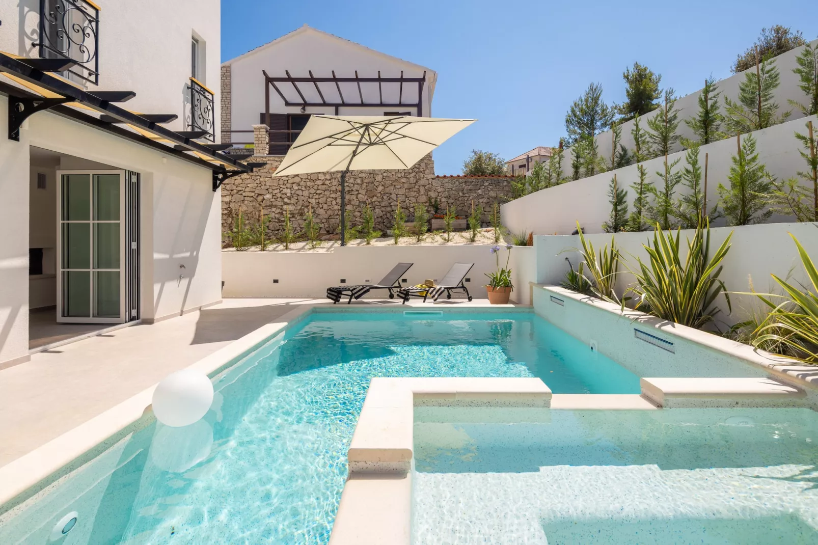 Villa Verde Ražanj with heated pool - Swimming pool