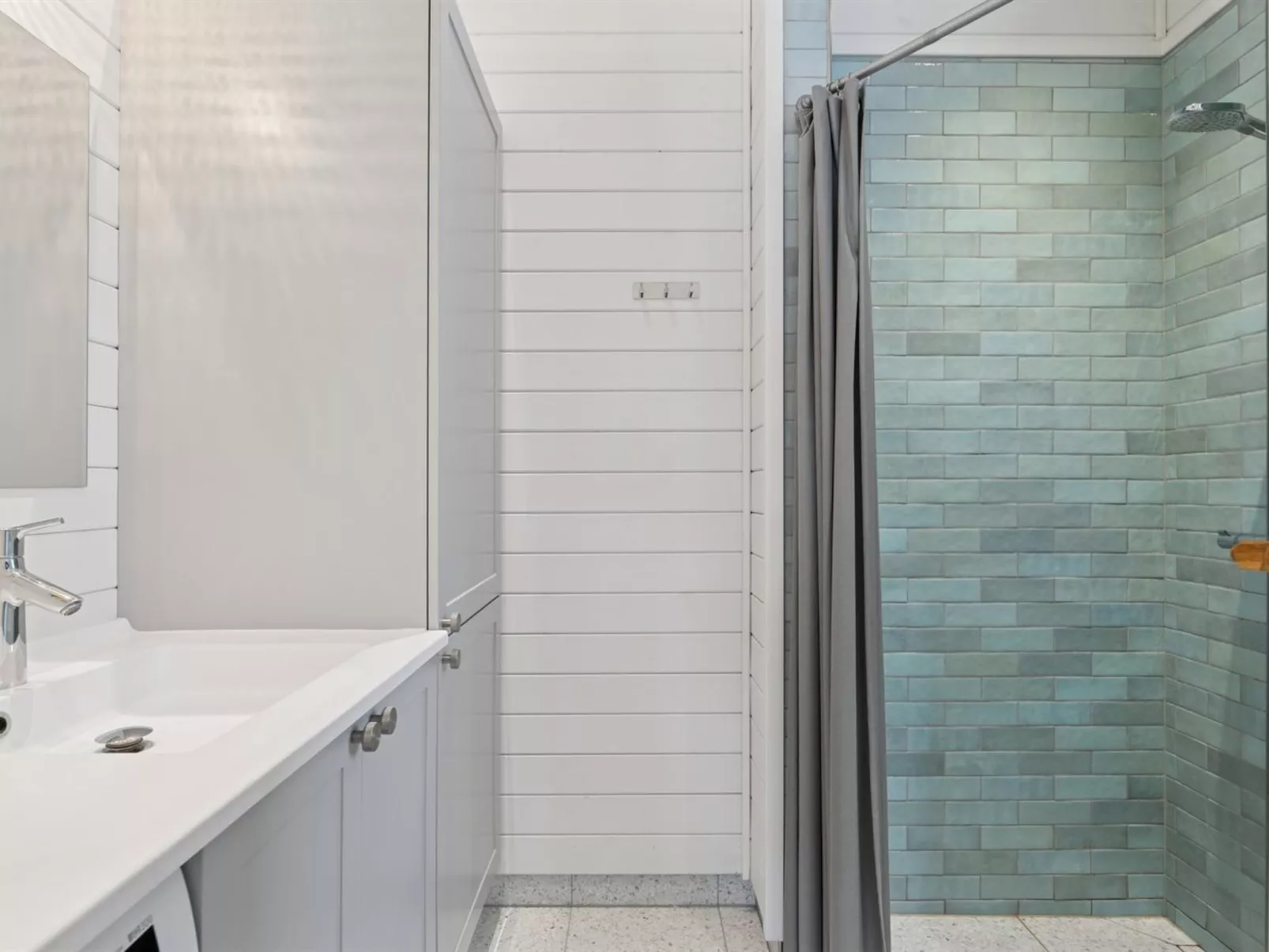 "Hoat" - 250m from the sea - Inside