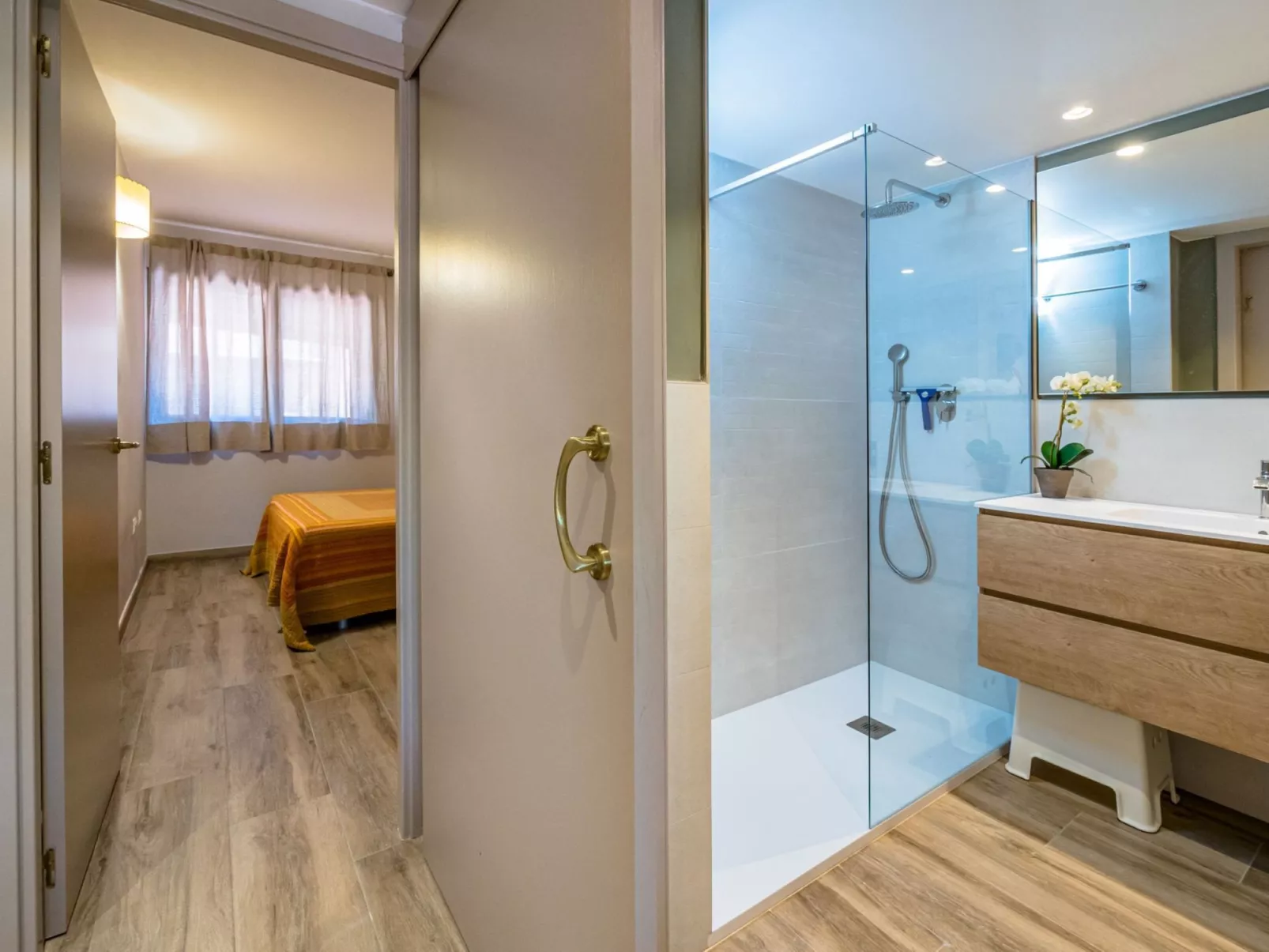 Costabravaforrent Segalar 9, für 4, Gemeinschaftspool - Inside