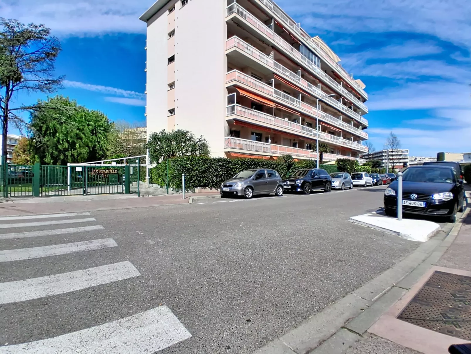 Le Chaville - Draußen