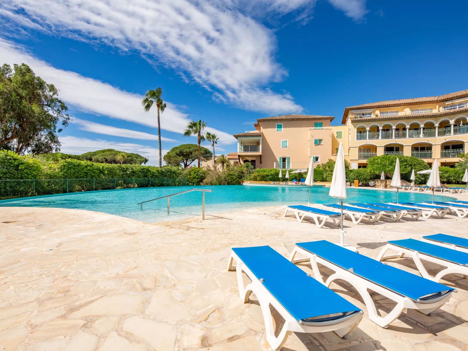 Les Rivages des Issambres - Outside