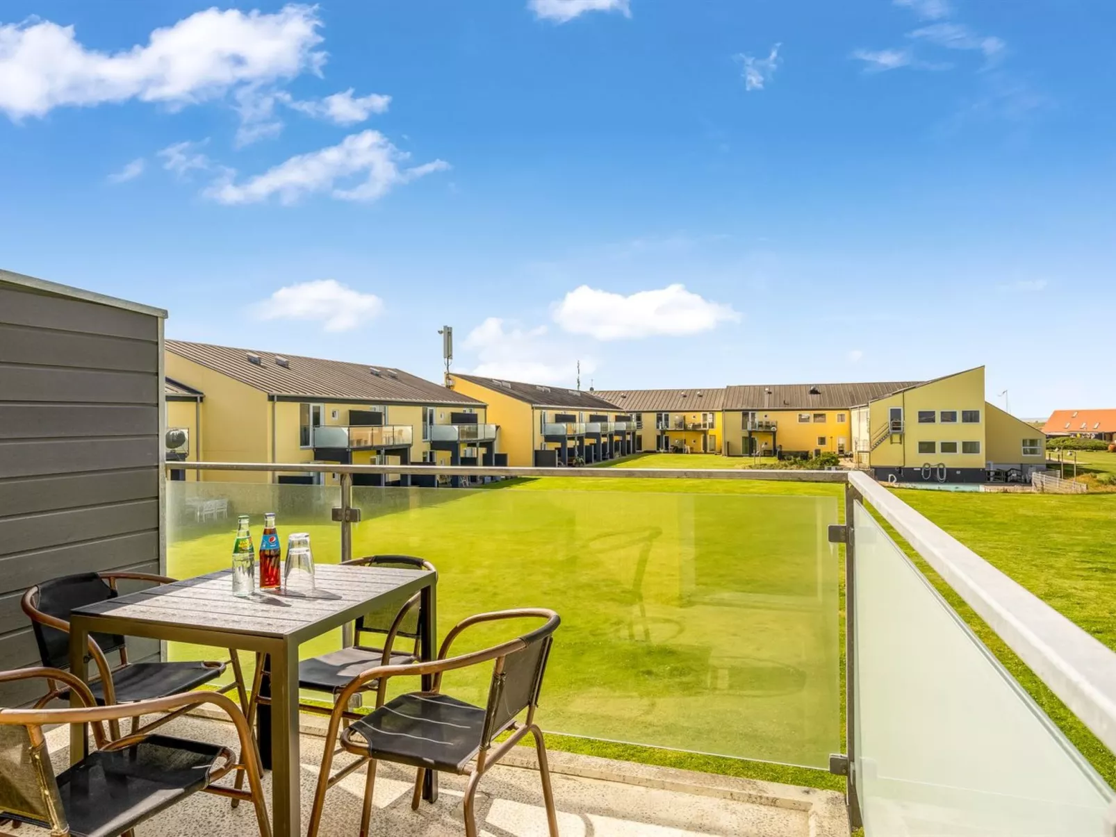 "Salka" - 150m from the sea - Outside