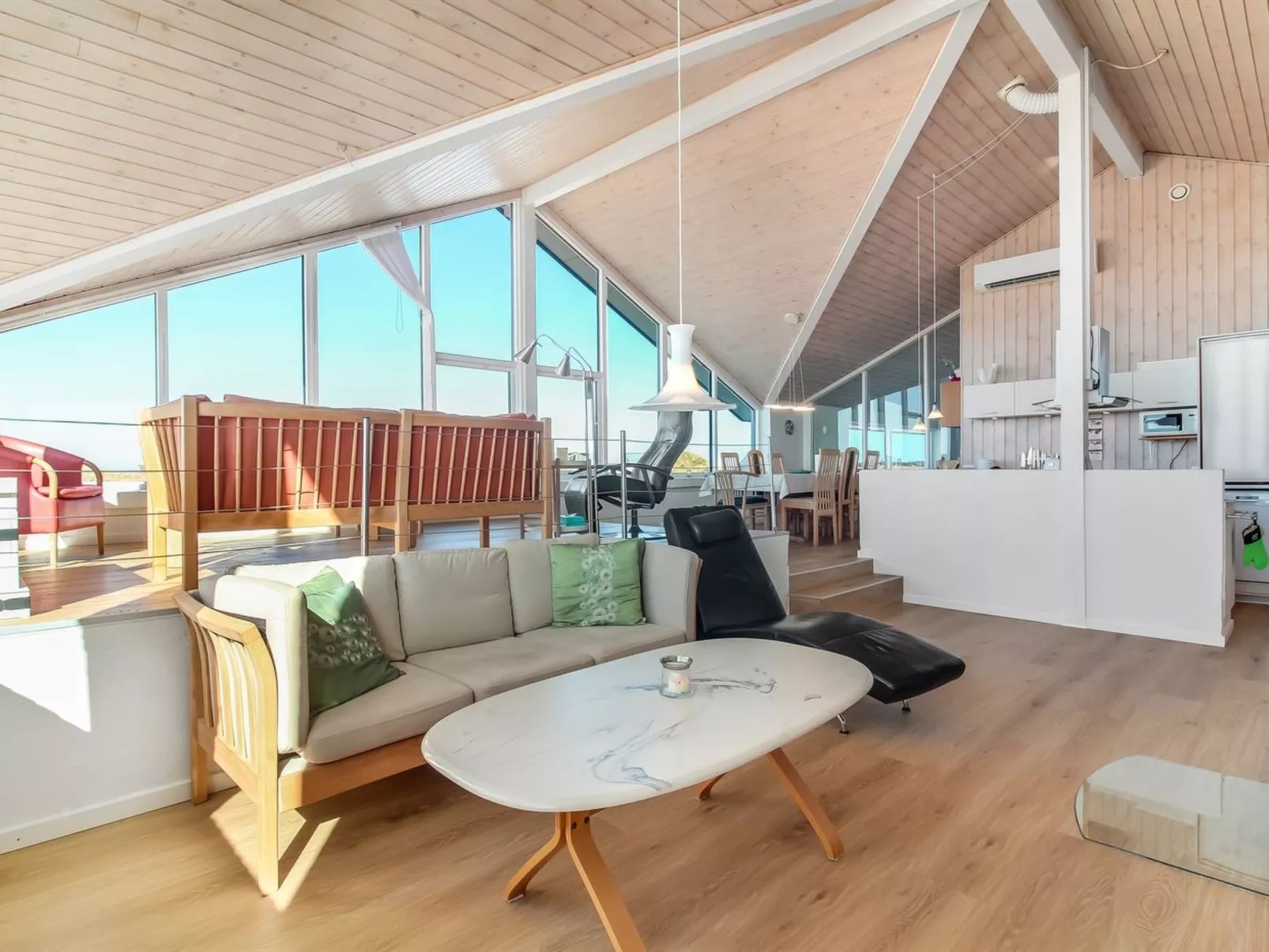 "Hilmer" - 180m from the sea - Drinnen