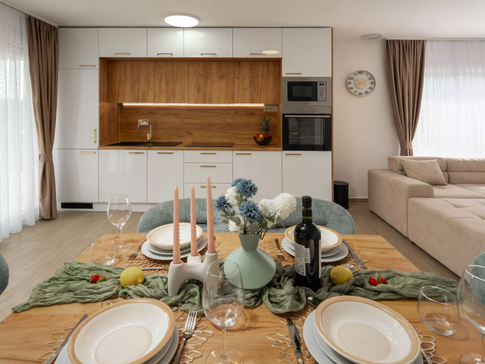 Mediterranee Oliva - Dedans