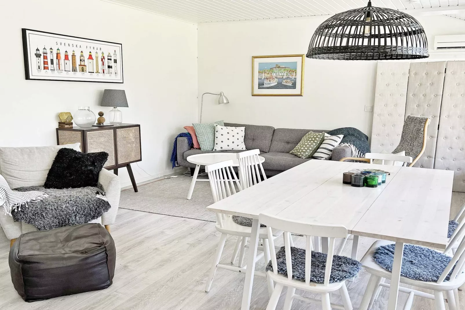 6 person holiday home in Djurhamn