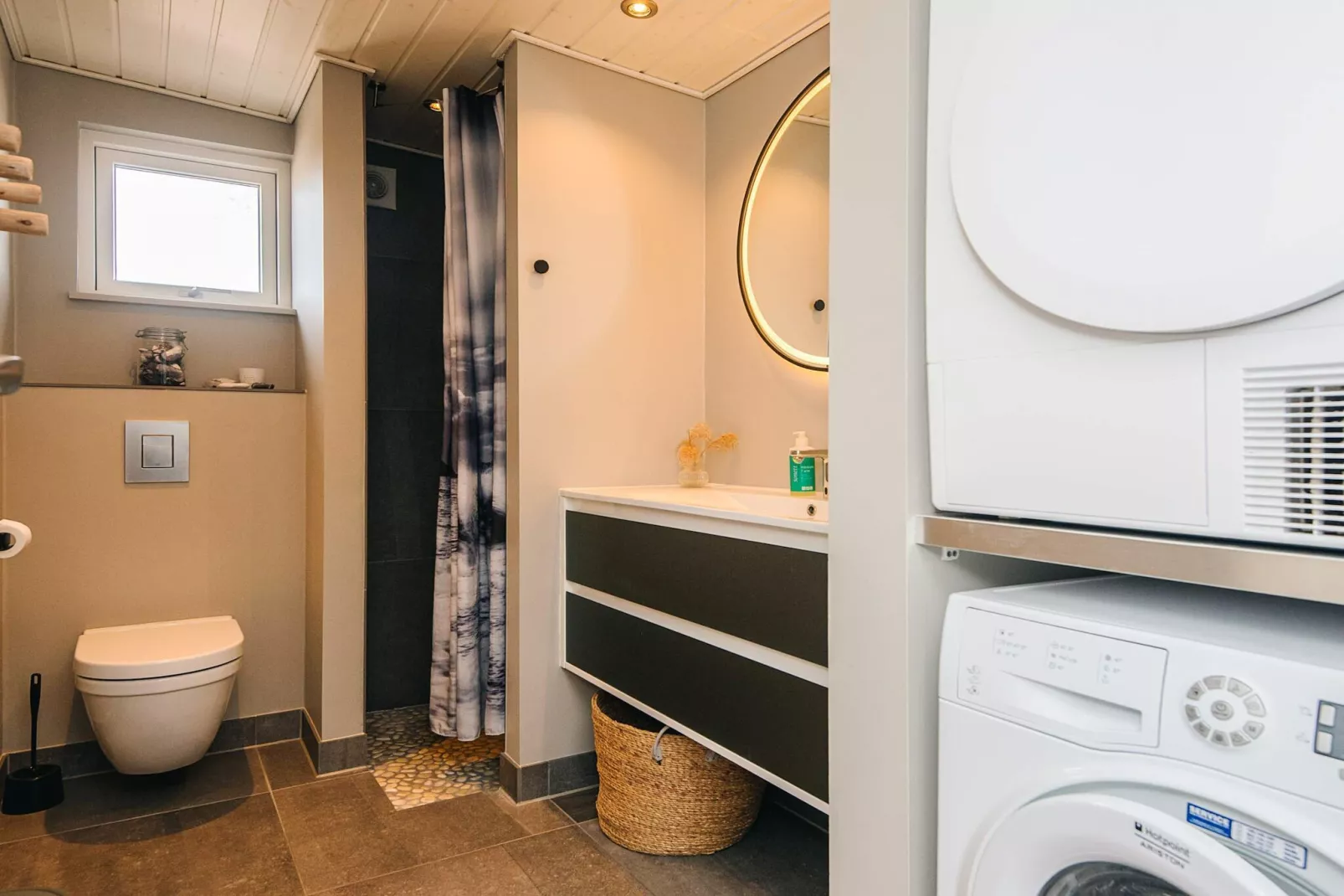 4 Sterne Ferienhaus in Rønde - Innenbereich