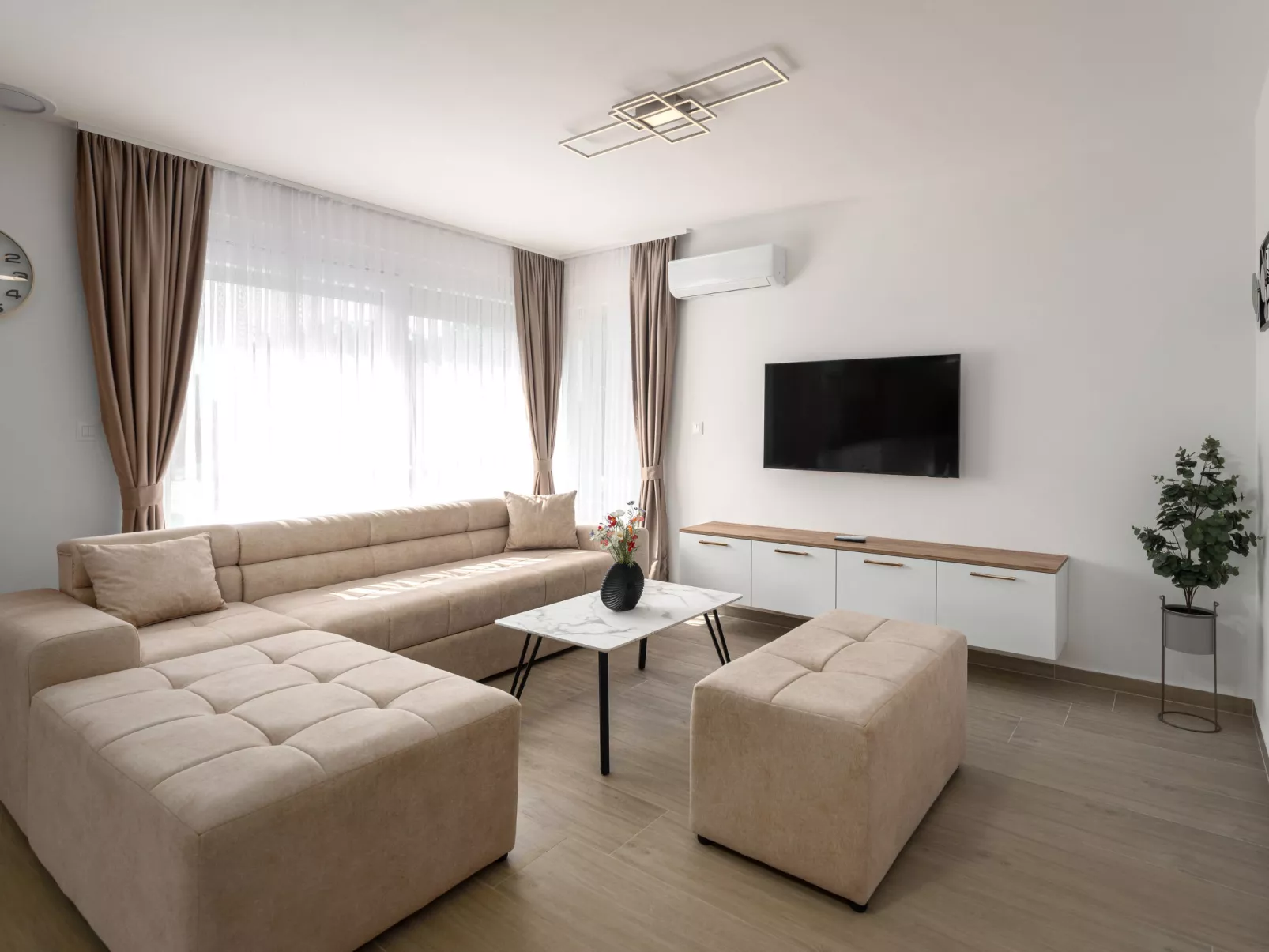 Mediterranee Oliva - Dedans