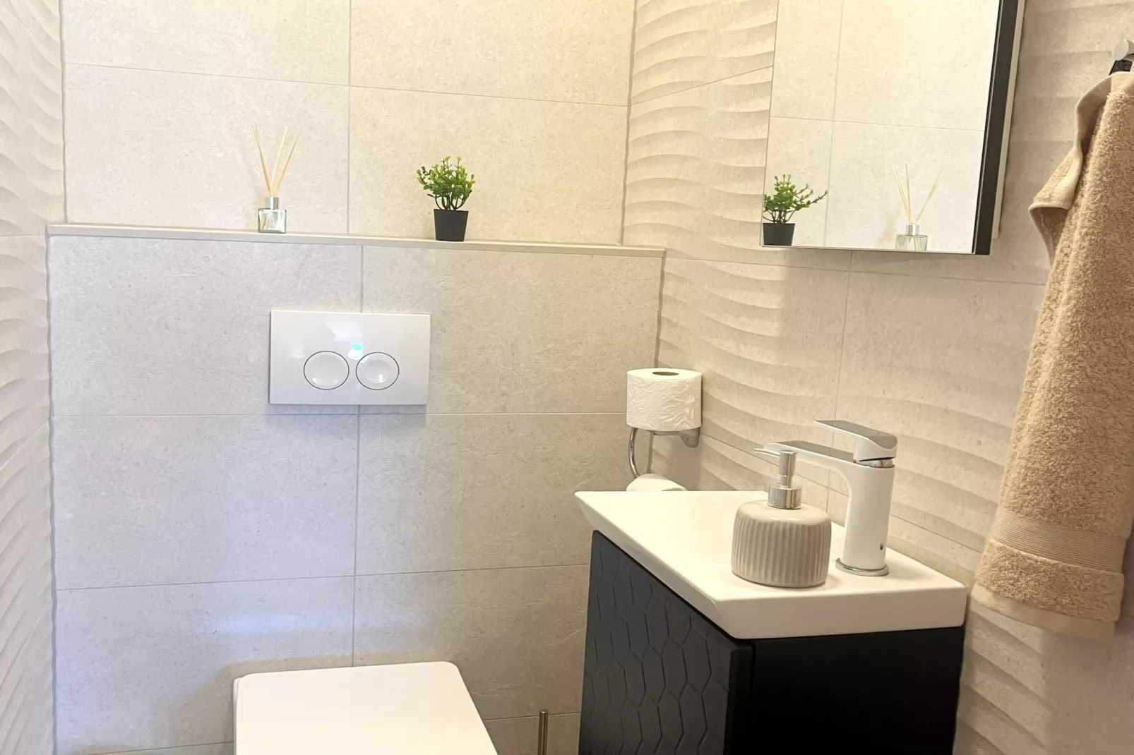 Apartment Mariner 1 with heated pool - Bathroom