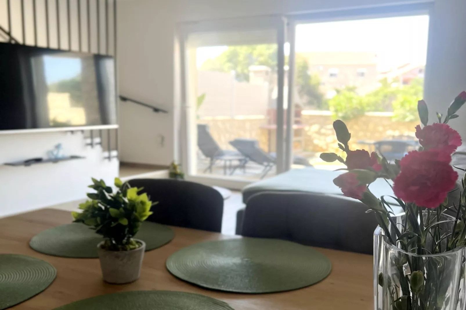 Apartment Mariner 1 with heated pool - Ambiance