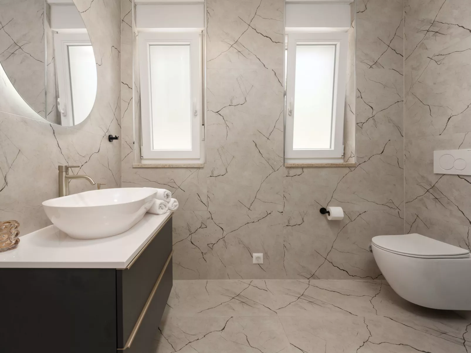 Mediterranee Oliva - Inside