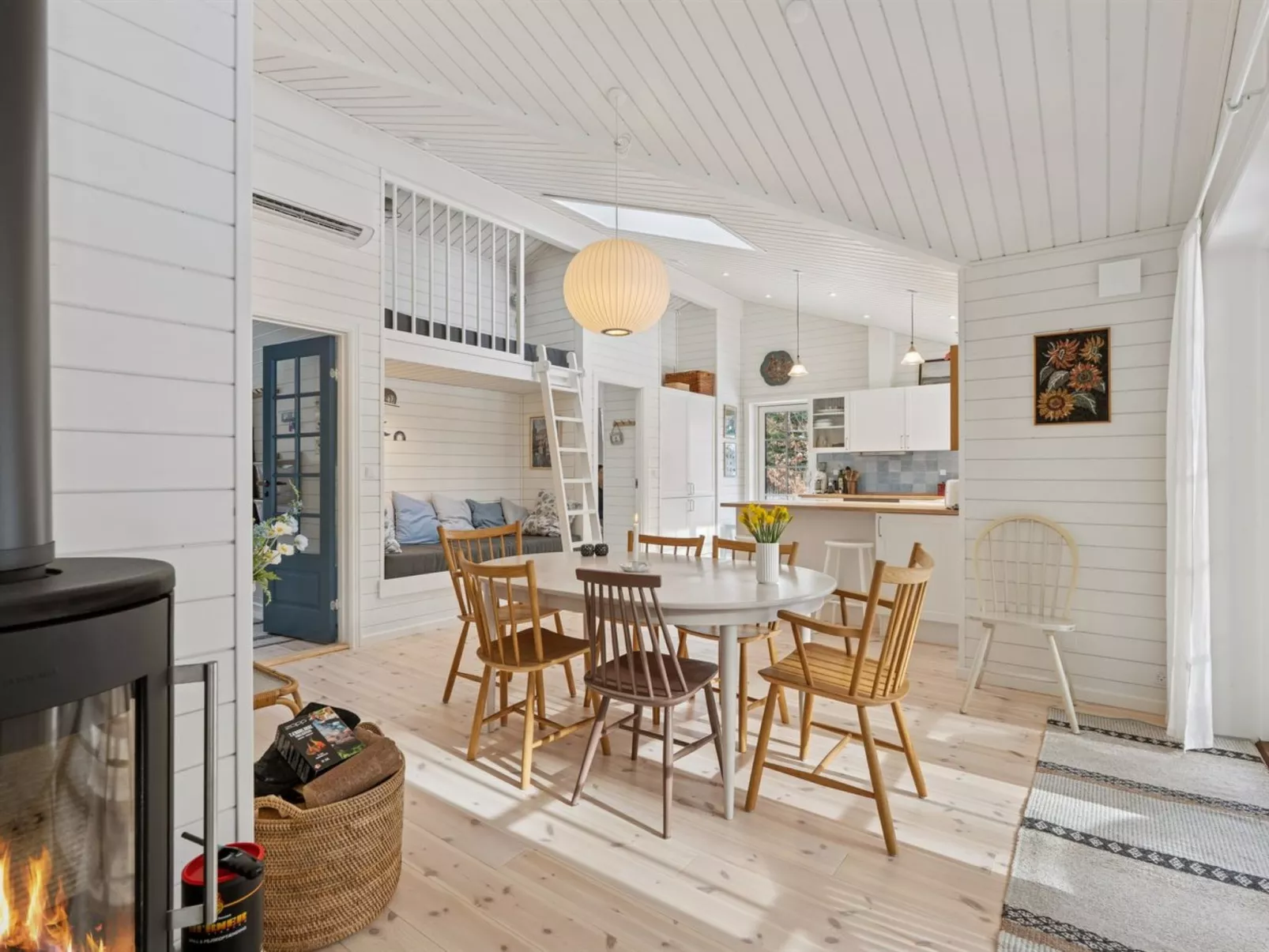 "Hoat" - 250m from the sea - Inside