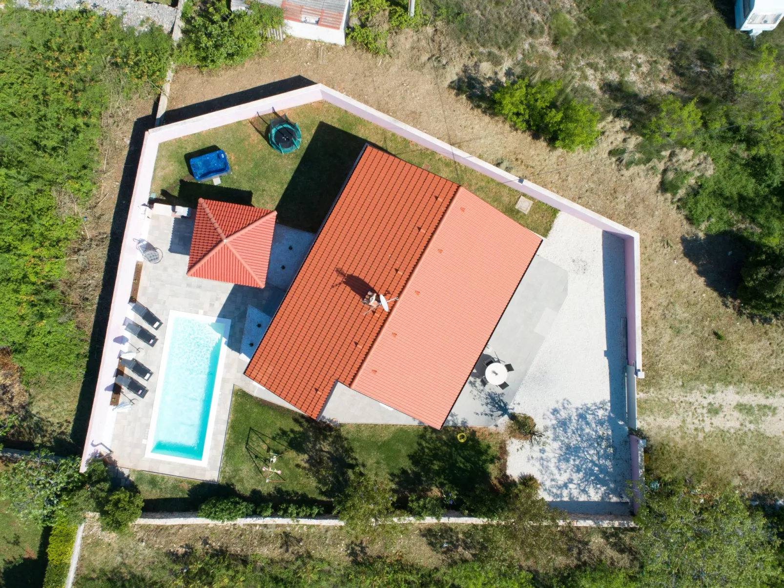 Villa Lilly - Image-tags.info