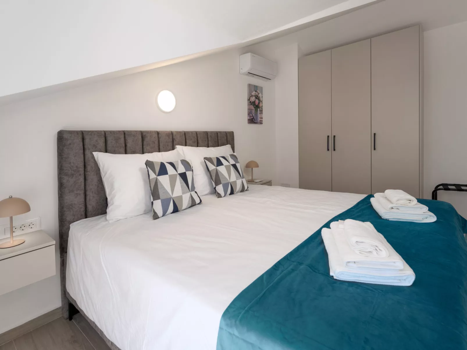 Mediterranee Oliva - Dedans