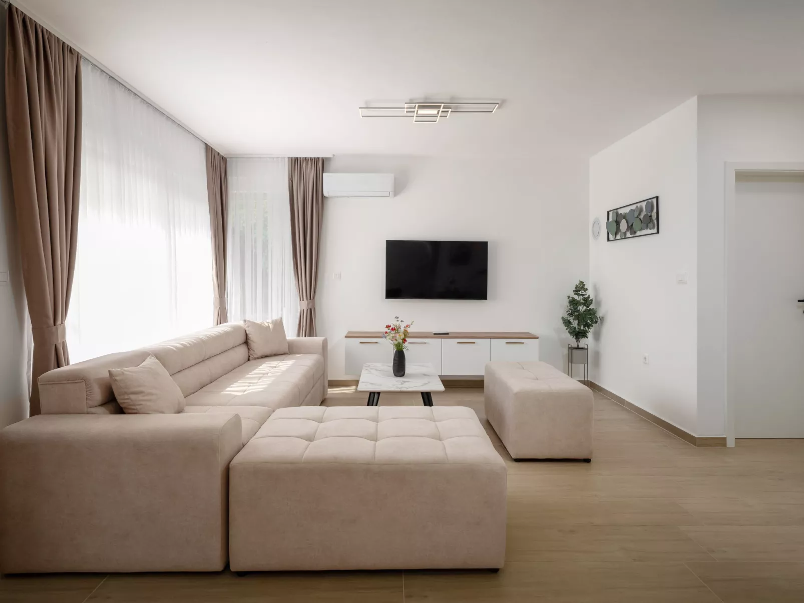 Mediterranee Oliva - Dedans