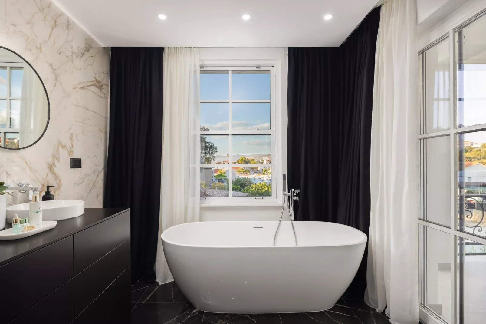 Villa Verde Ražanj with heated pool - Bathroom