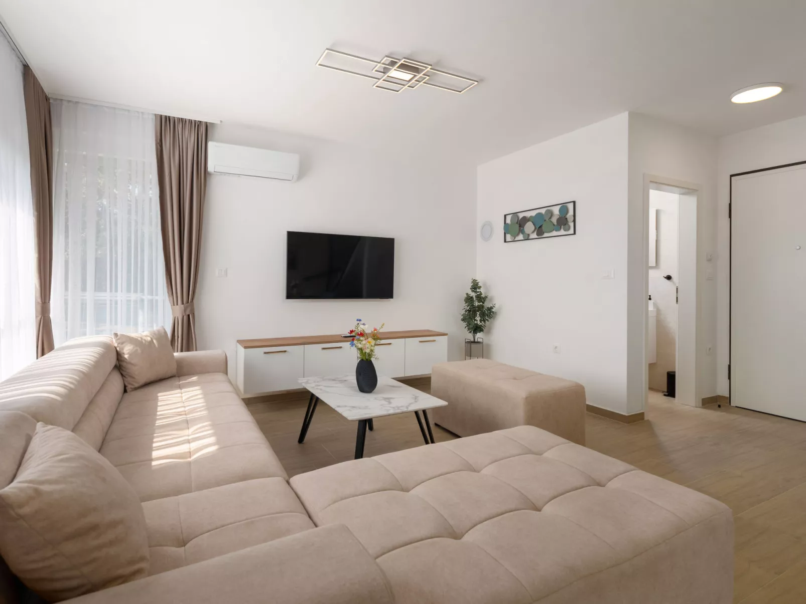 Mediterranee Oliva - Dedans