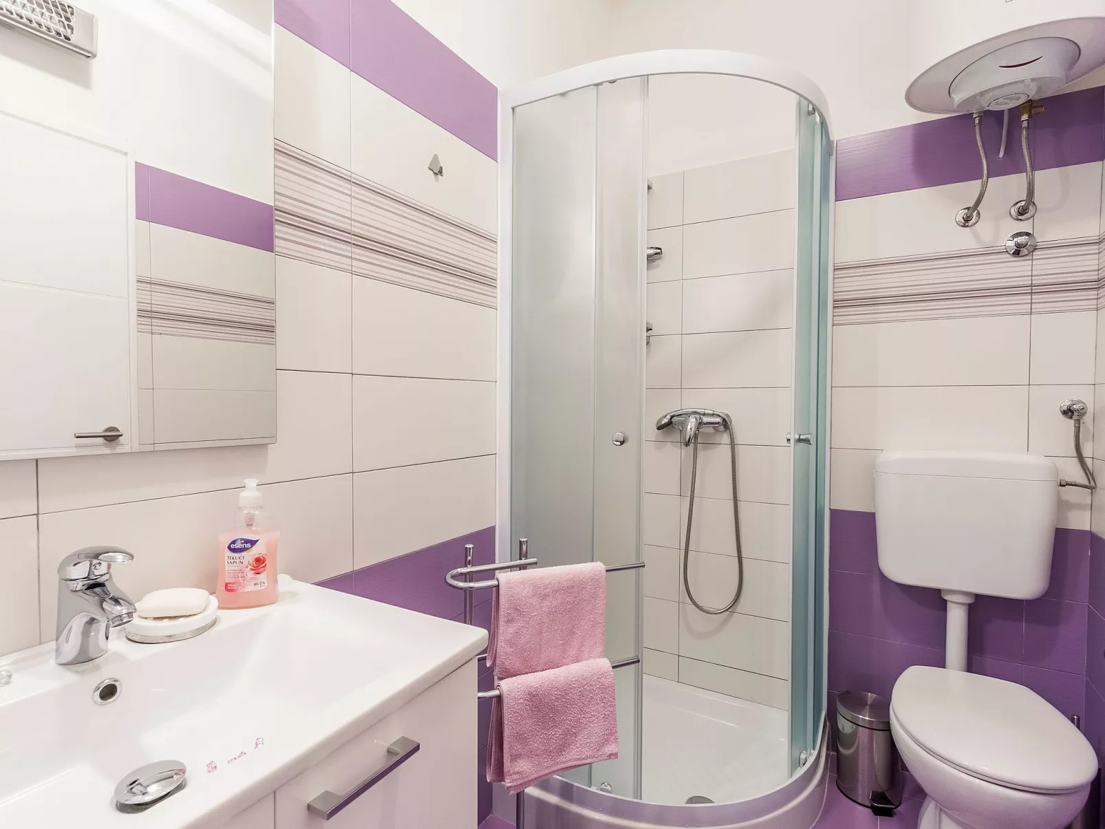 Villa Lilly - Image-tags.info