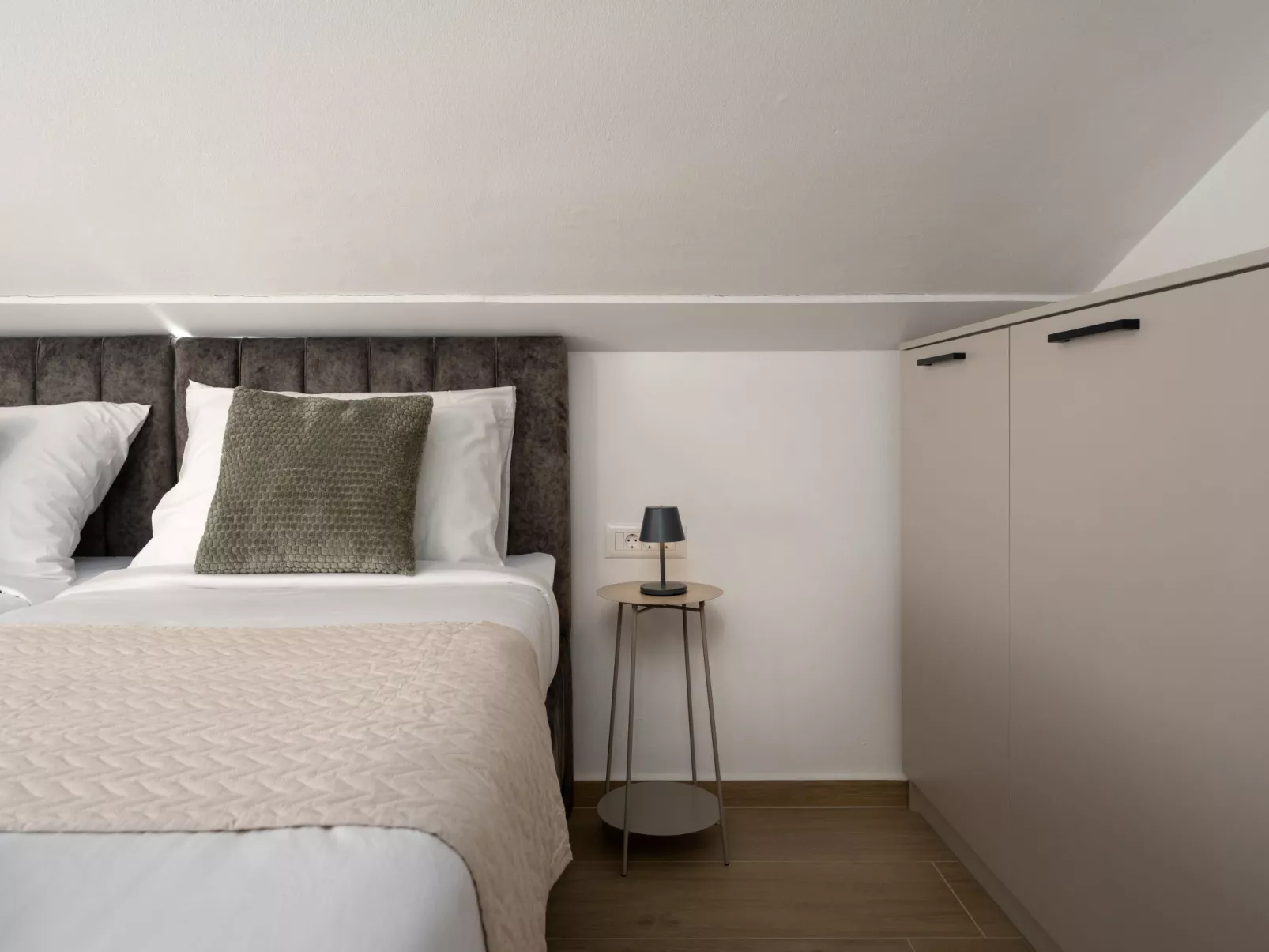 Mediterranee Oliva - Dedans