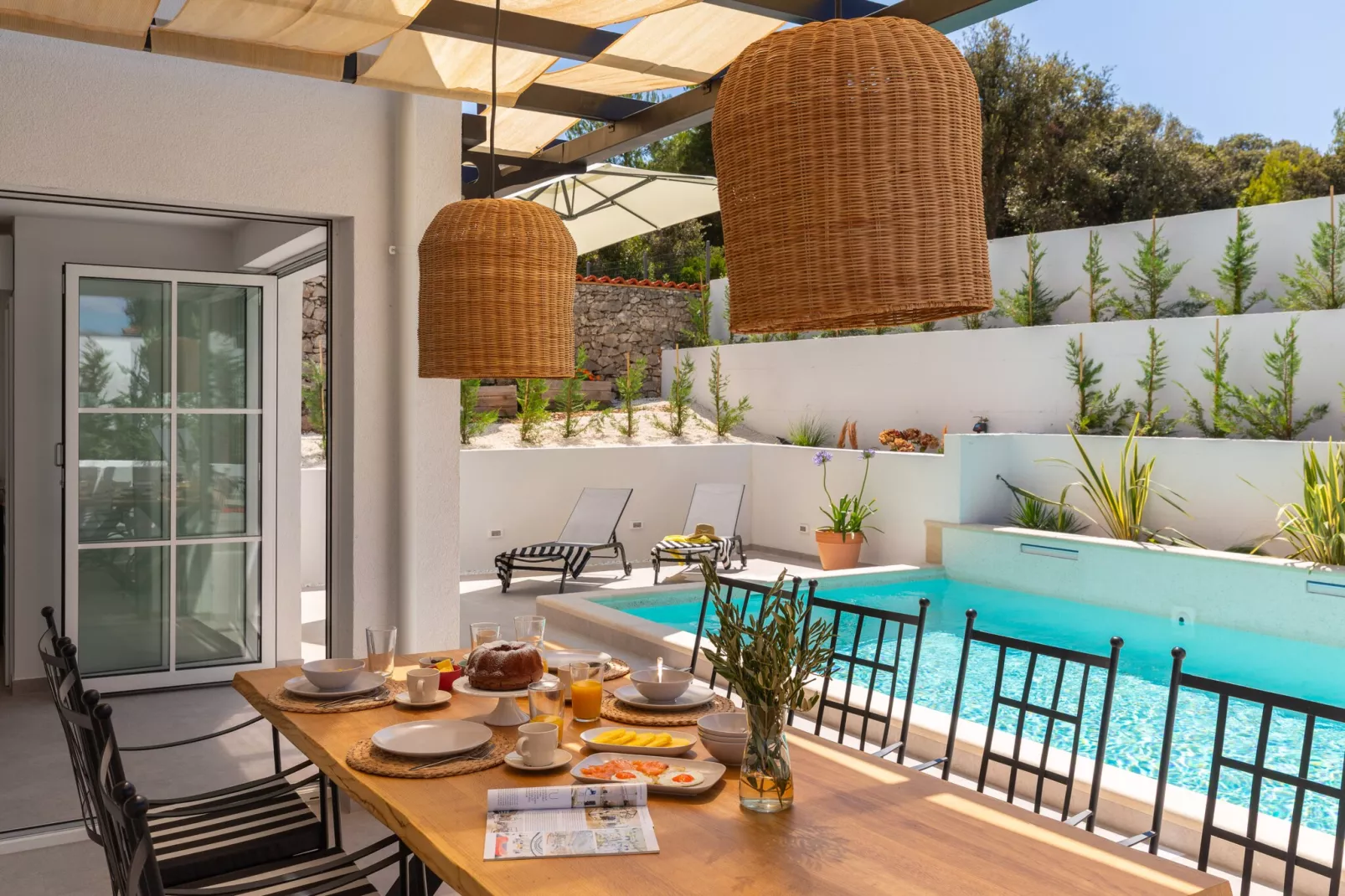 Villa Verde Ražanj with heated pool - Terrace