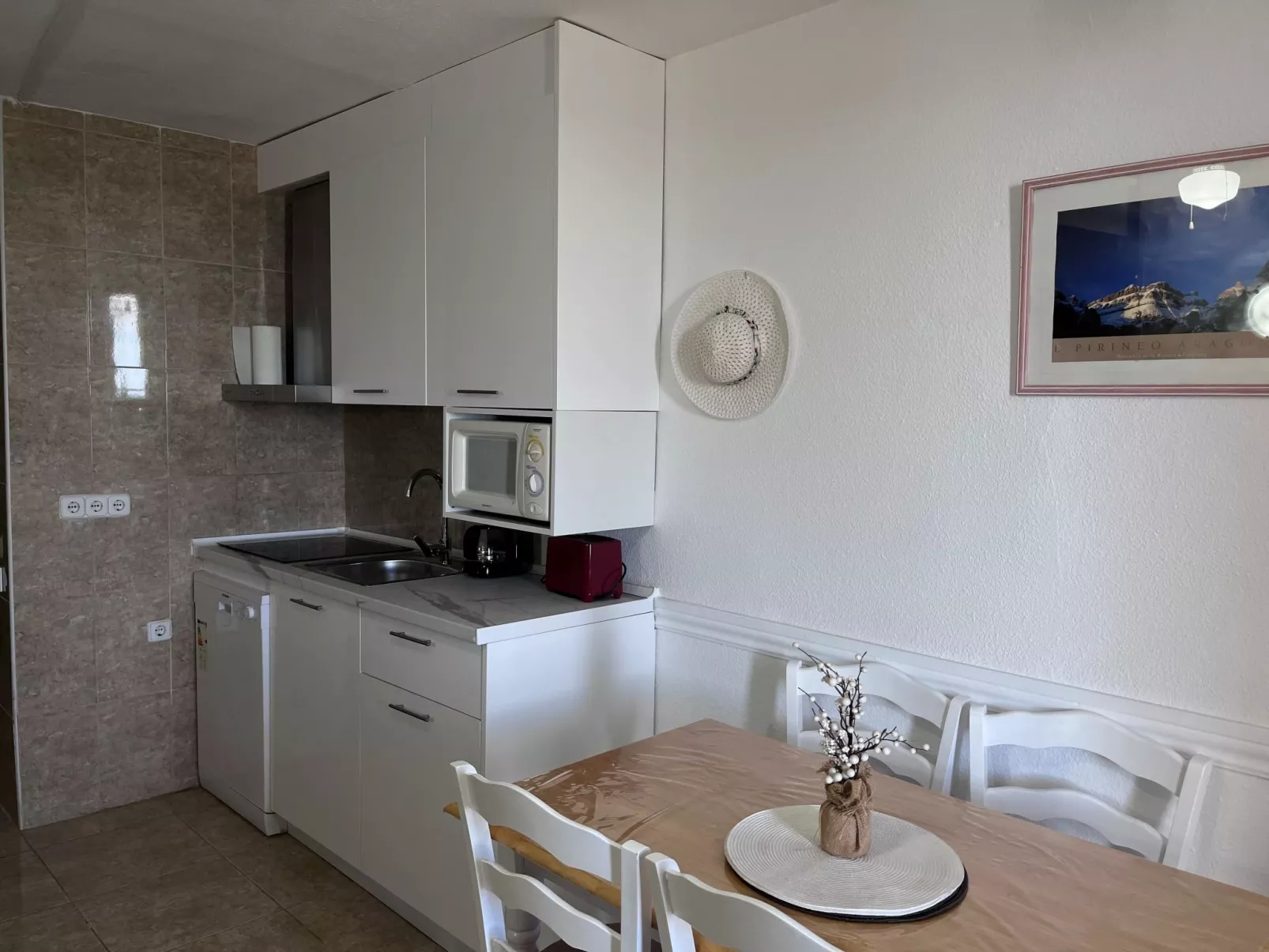 Eurhostal - Seaview - Drinnen