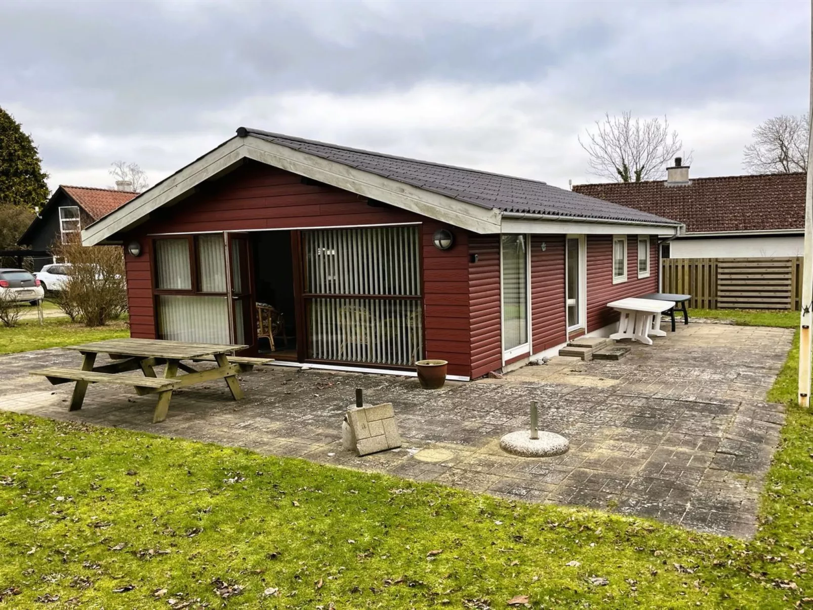 "Pascal" - 175m from the sea