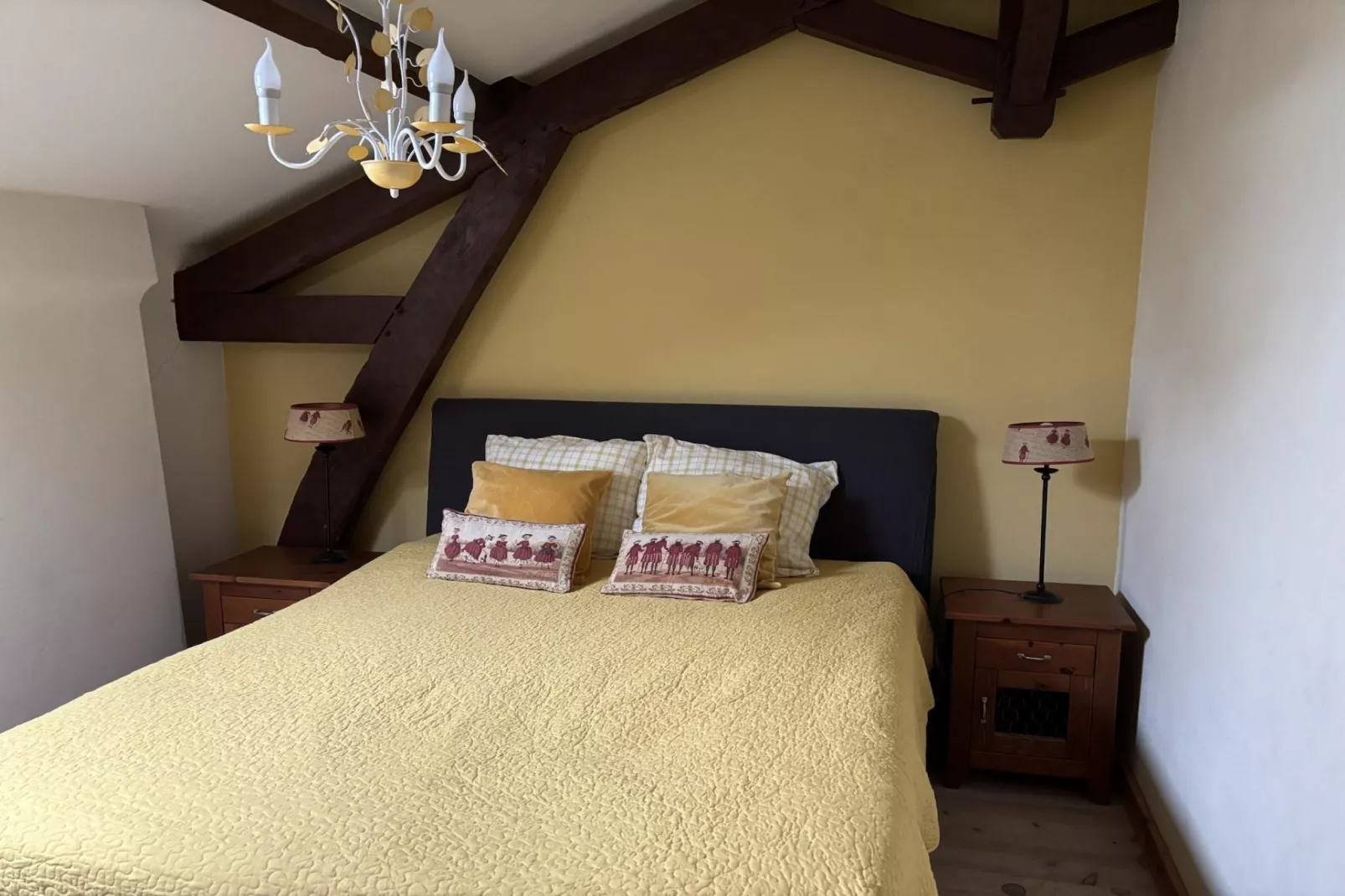 Entre le Gers et les Pyrénées XII - Schlafzimmer