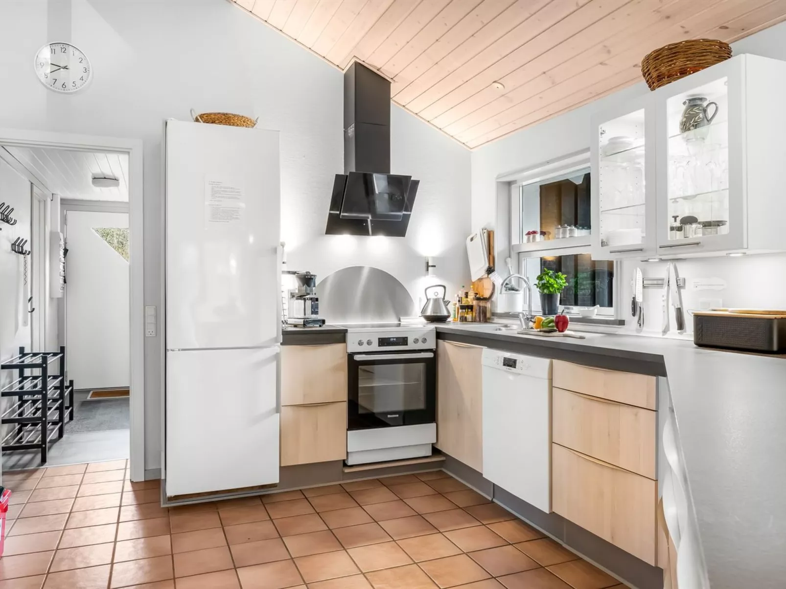 "Sora" - 2km from the sea - Inside