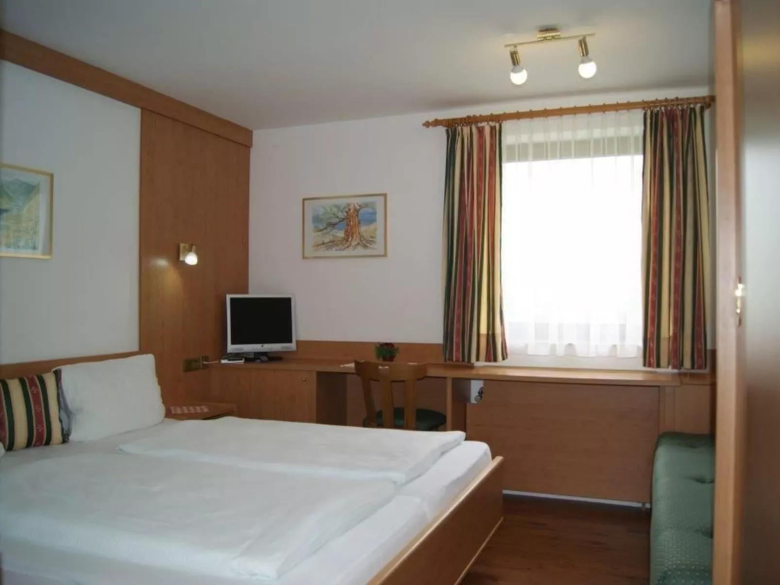 In Rauris mit Terrasse, Grill und Garten - Image-tags.info