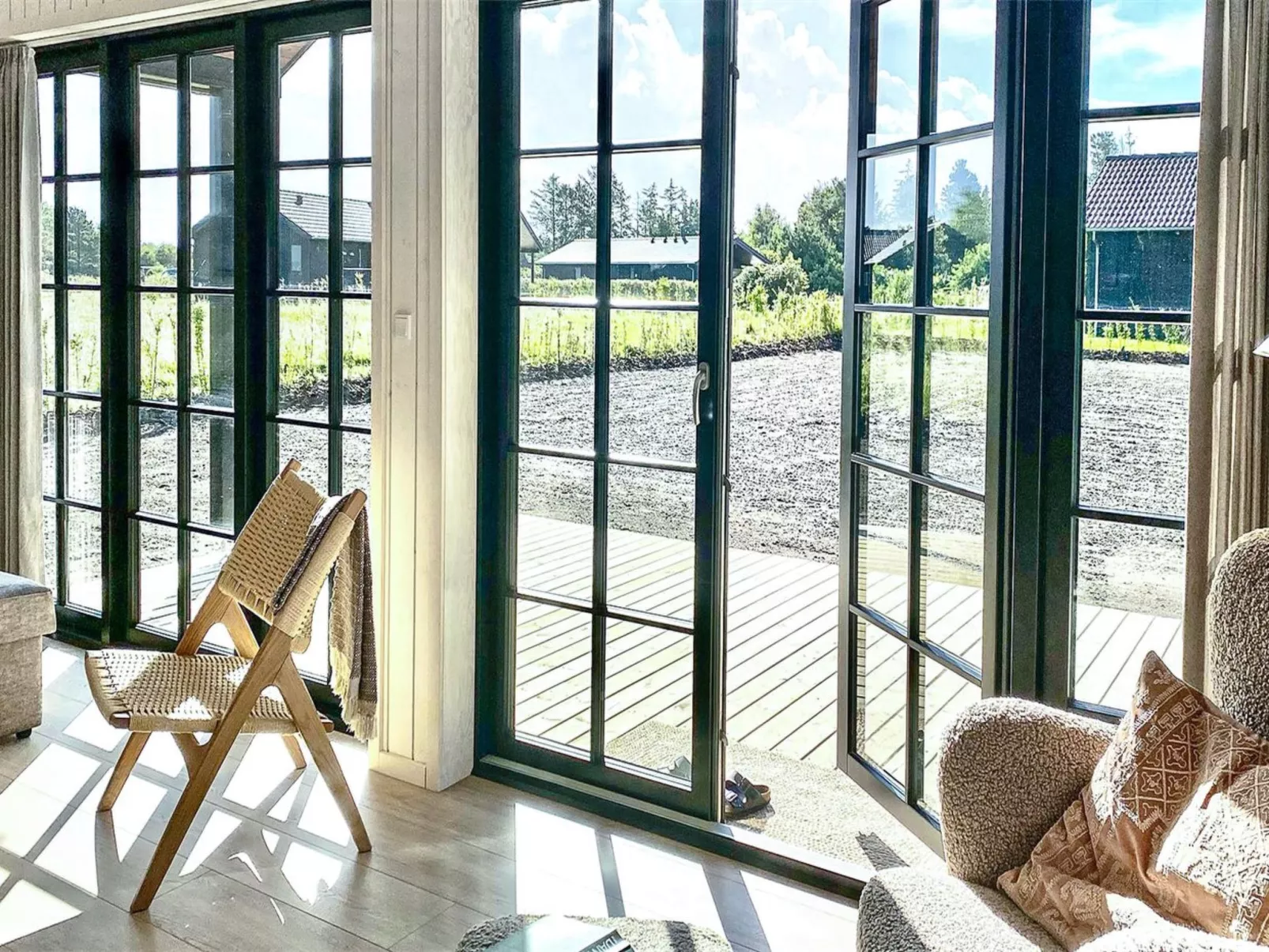 "Emin" - 2.8km from the sea - Drinnen