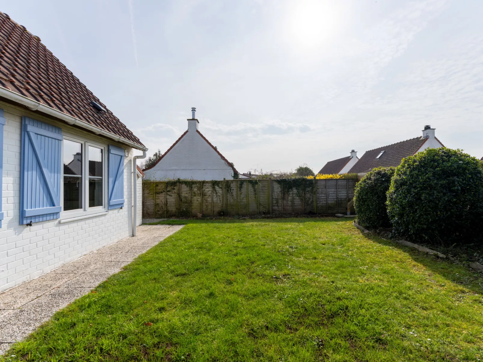 Alice Blue with airco & shared pool - Dehors