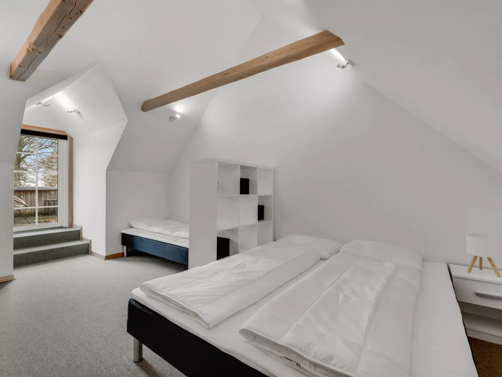 "Blaguna" - 9km to the fjord - Inside