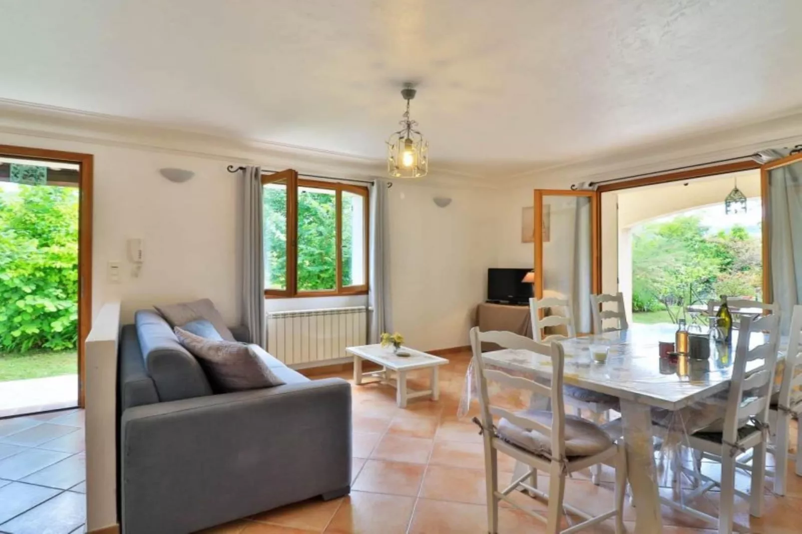 La Pascaline - Dining room