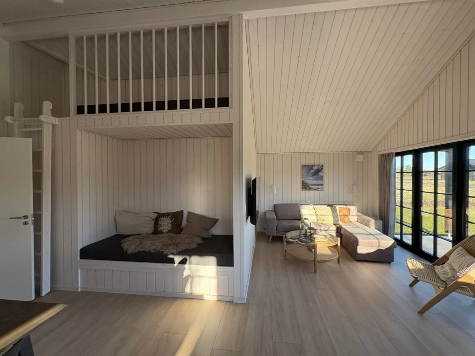 "Emin" - 2.8km from the sea - Drinnen