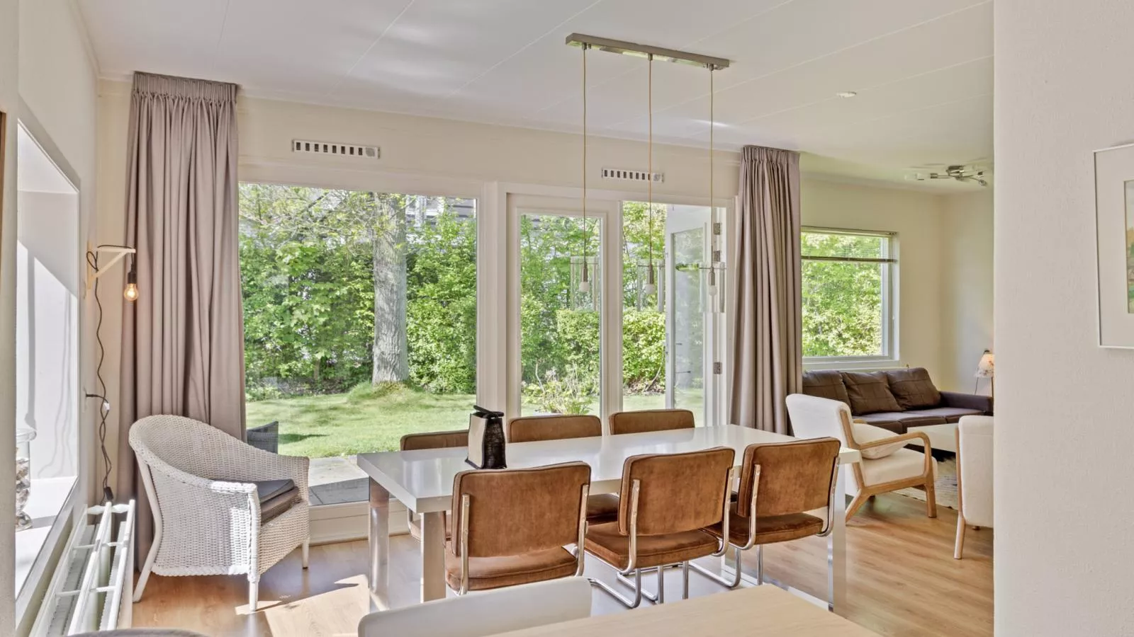 Duinlodge Groot Valkenisse - Dining room