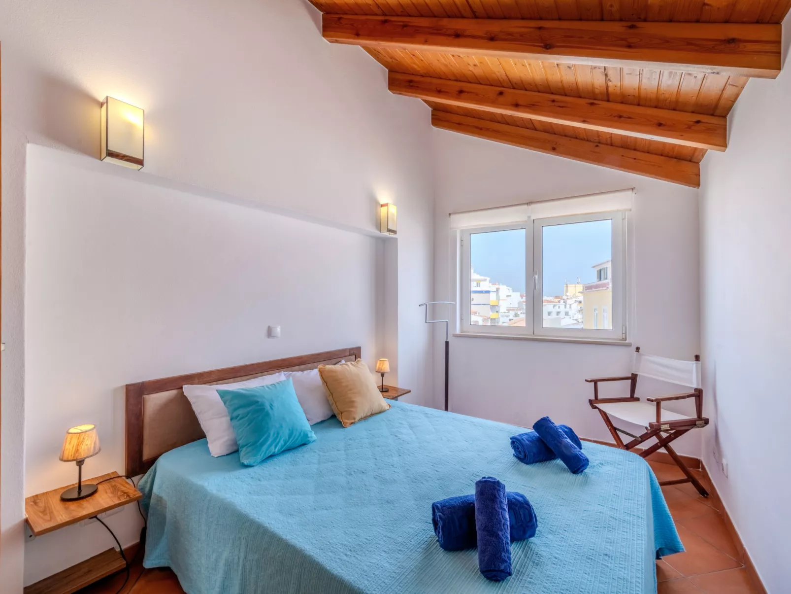 Rua 5 de Outubro - Inside