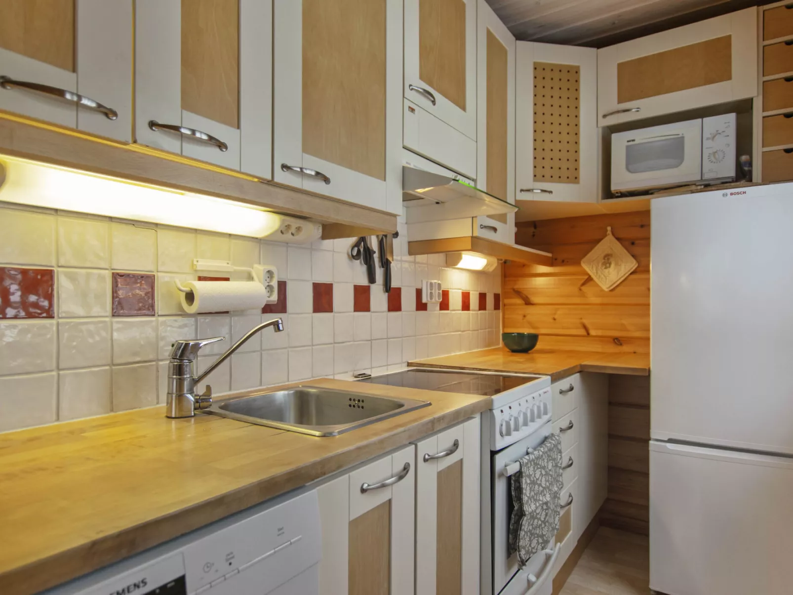 Aurinko vanaja - Inside