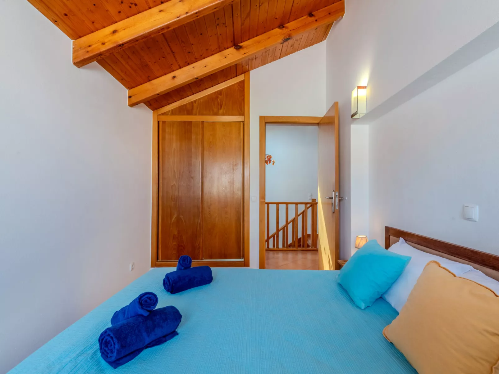 Rua 5 de Outubro - Inside