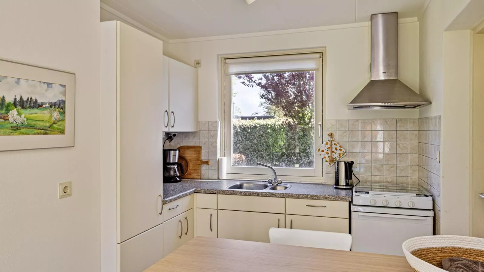 Duinlodge Groot Valkenisse - Kitchen