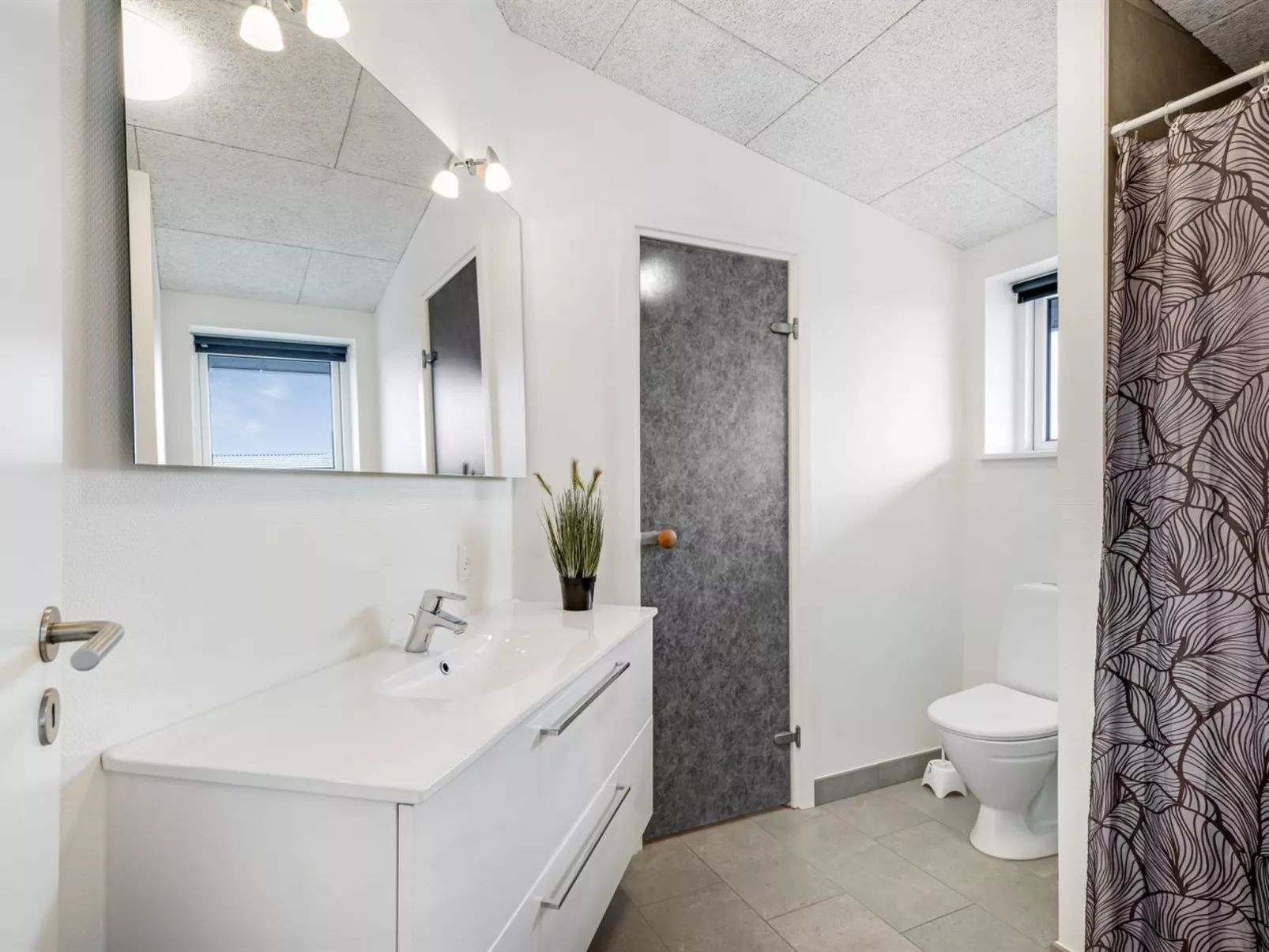 "Dorrit" - 1.2km from the sea - Drinnen