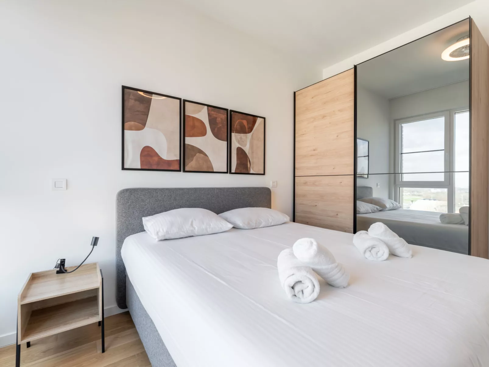 Parkville with parking & terrace - Dedans