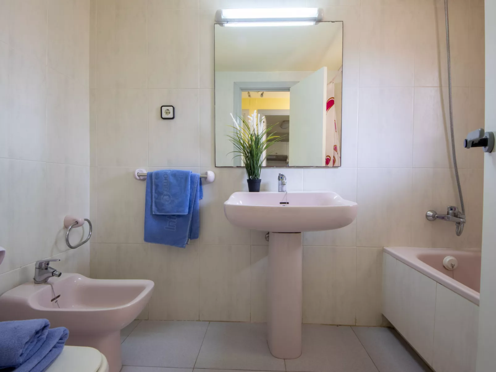 Cambrils Park B - Dedans