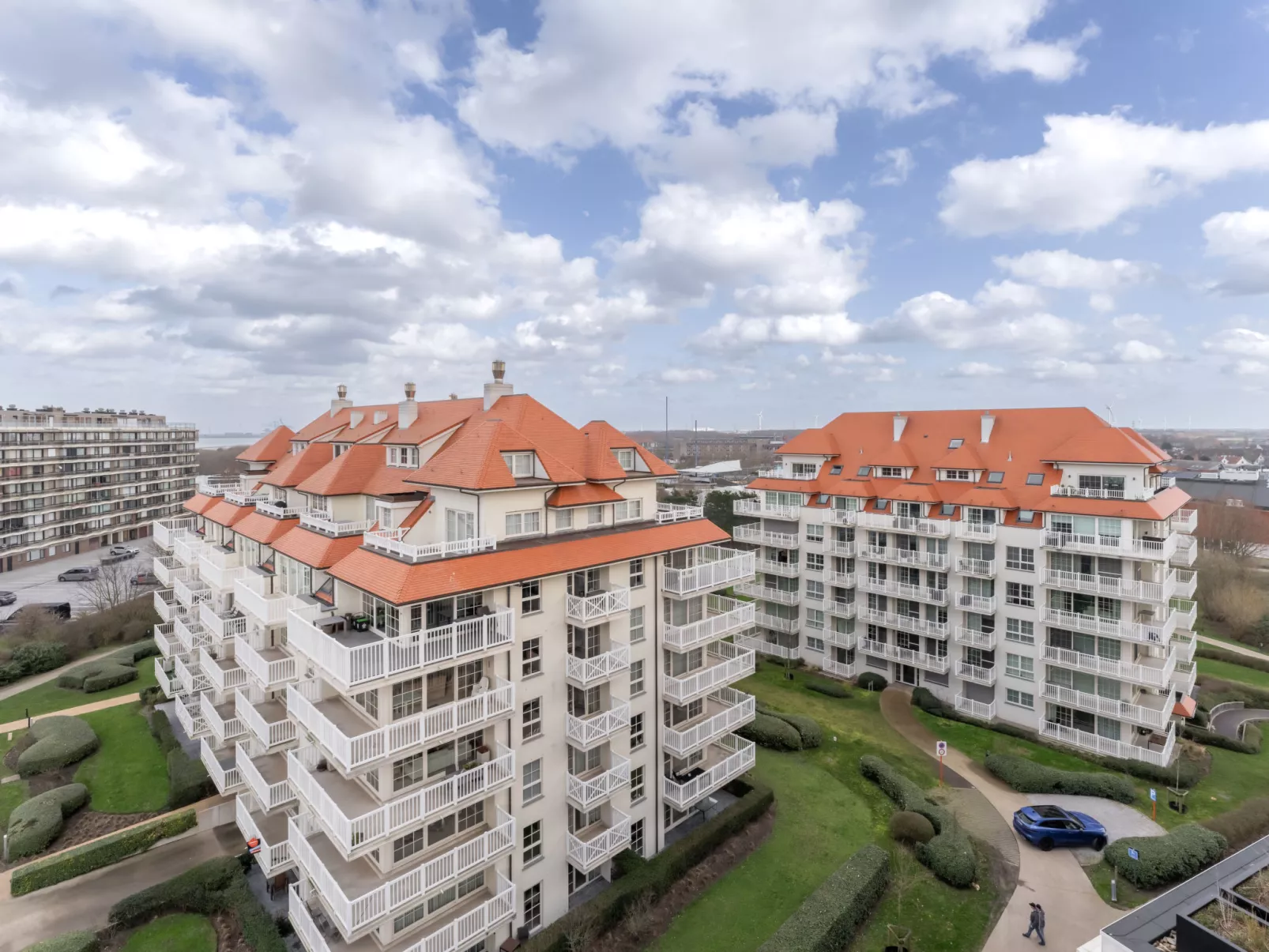 Parkville with parking & terrace - Dehors