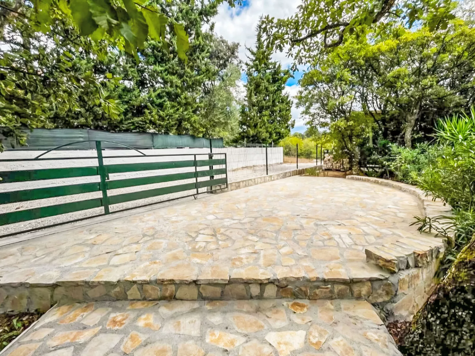 Beach house Suzi - Outside